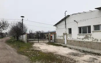 Auction image Factory, Manufacturing