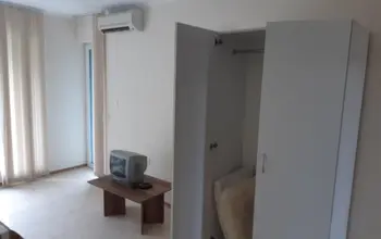 Auction image 2 bed flat