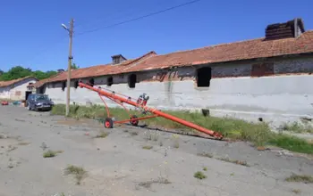 Auction image Warehouse