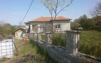 Auction image Къща