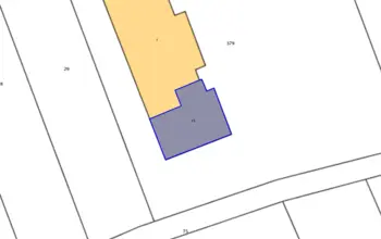 Auction image 3 bed flat