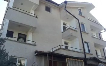 Auction image Multi-bed flat