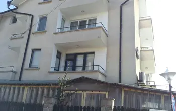 Auction image 2 bed flat