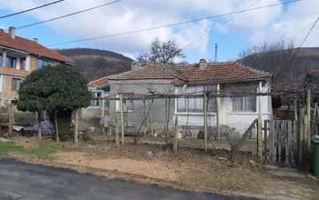 Къща