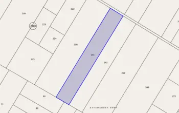 Auction image Farmland