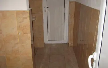 Auction image Бизнес/търговски имот