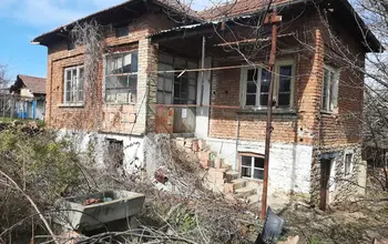 Auction image Къща