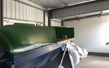 Auction image Factory, Manufacturing