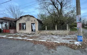 Auction image Къща