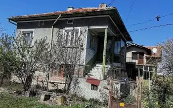 Auction image Къща