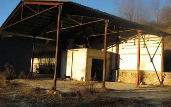 Auction image Factory, Manufacturing