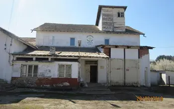 Auction image Фабрика, производствен имот