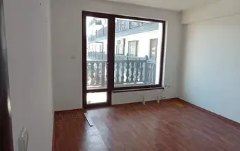 2 bed flat