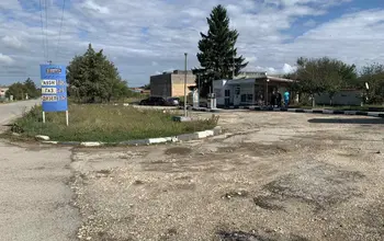 Auction image Petrol station