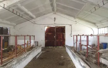 Auction image Factory, Manufacturing