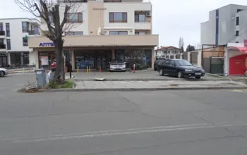 Гараж, паркомясто