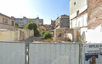 Гараж, паркомясто