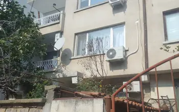 Гараж, паркомясто