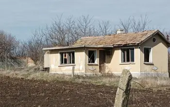 Auction image Къща