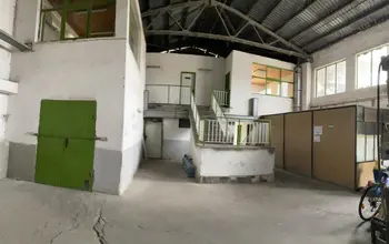 Auction image Individual premises