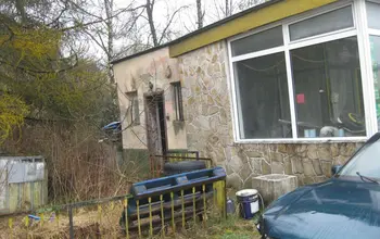 Бензиностанция, газстанция