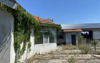 Auction image Парцел (ПИ, УПИ, двор)
