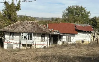 Auction image Къща