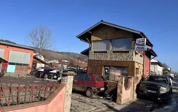 Auction image Бизнес/търговски имот