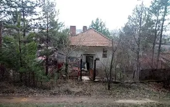Auction image Къща