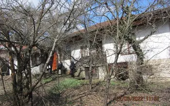 Auction image Къща