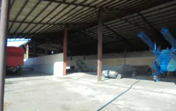 Auction image Warehouse