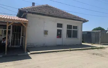 Auction image Business property