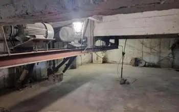 Auction image Factory, Manufacturing