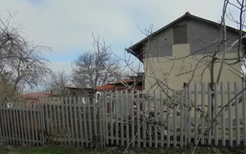 Auction image Villa, Chalet, Hut
