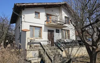 Auction image Къща