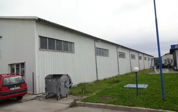 Auction image Warehouse