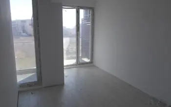 2 bed flat