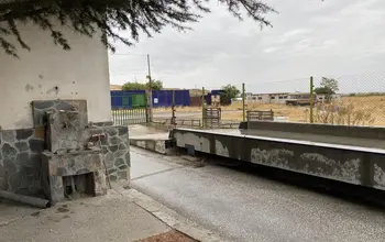 Auction image Individual premises
