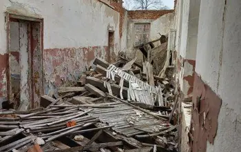 Auction image Residential building