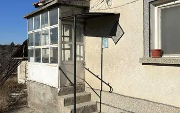Auction image Къща