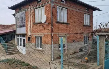 Auction image Къща