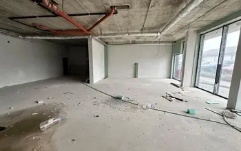 Auction image Бизнес/търговски имот