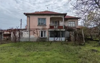 Къща