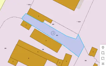 Auction image Individual premises