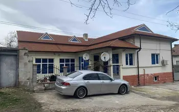 Auction image Къща