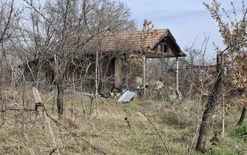 Auction image Къща
