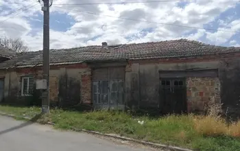 Auction image Къща