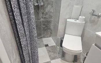 Гараж, паркомясто