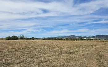 Auction image Земеделска земя/имот, ферма, парник/оранжерия