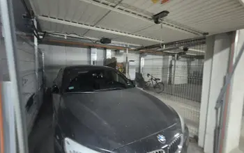 Auction image Garage, Parking